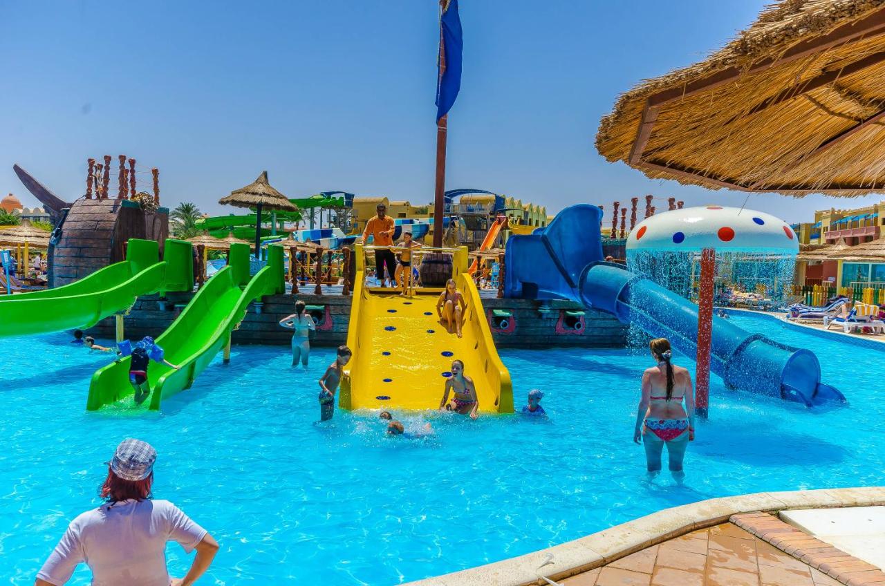 اسعار حجز فندق تيتانيك بيتش ريزورت الغردقة - ارخص اسعار فنادق الغردقة | Hotel Titanic Beach